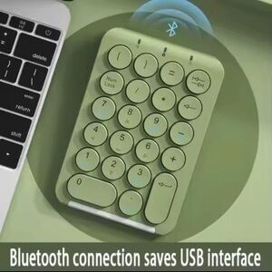 Bluetooth Numeric Keypad - Pastel Green